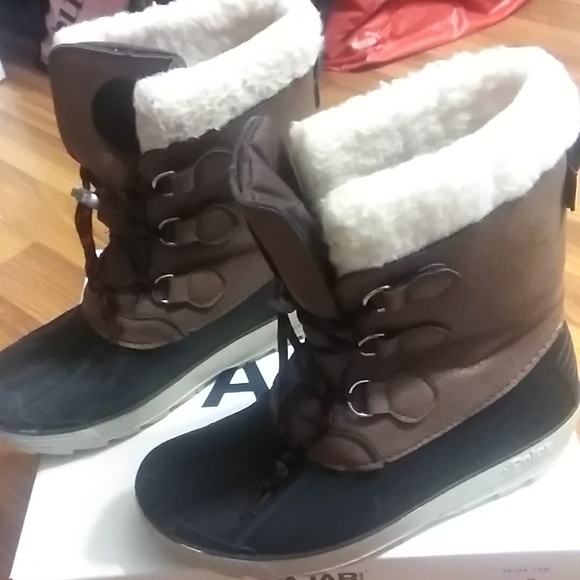 PAJAR KIDS MARCEL WINTER SNOW WATERPROOF BOOTS Size 4. - Picture 3 of 10